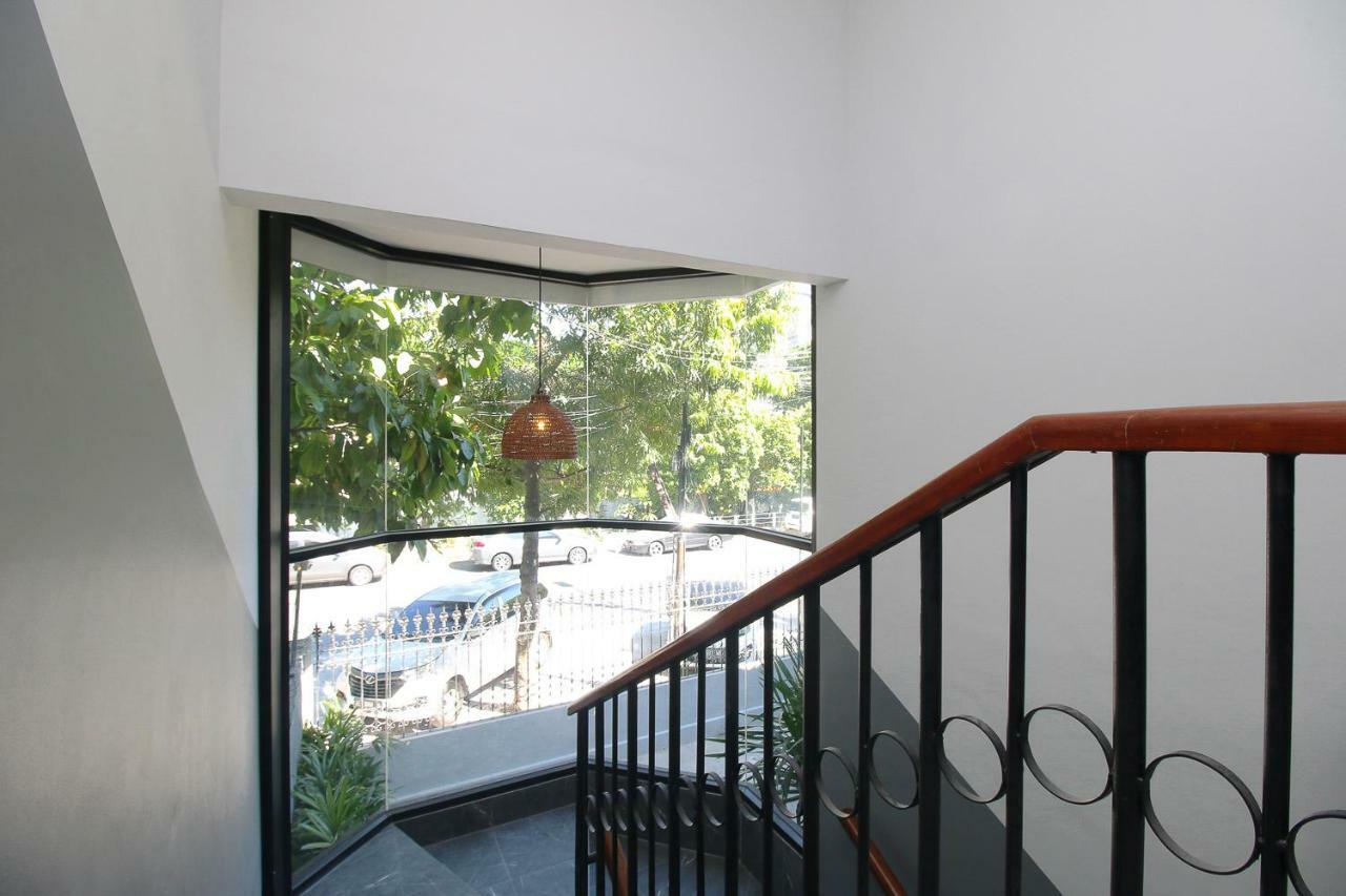 Pakis Residence Surabaya Bagian luar foto
