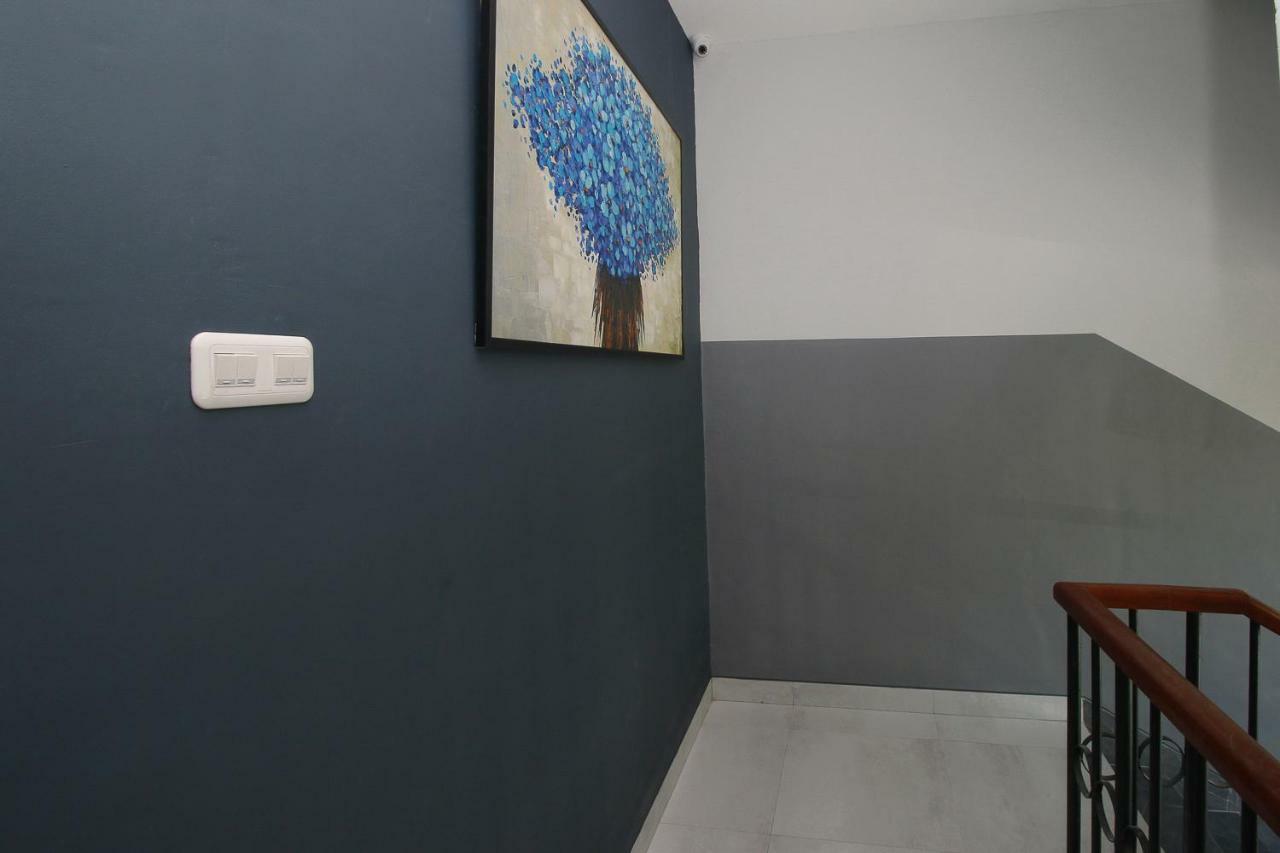 Pakis Residence Surabaya Bagian luar foto